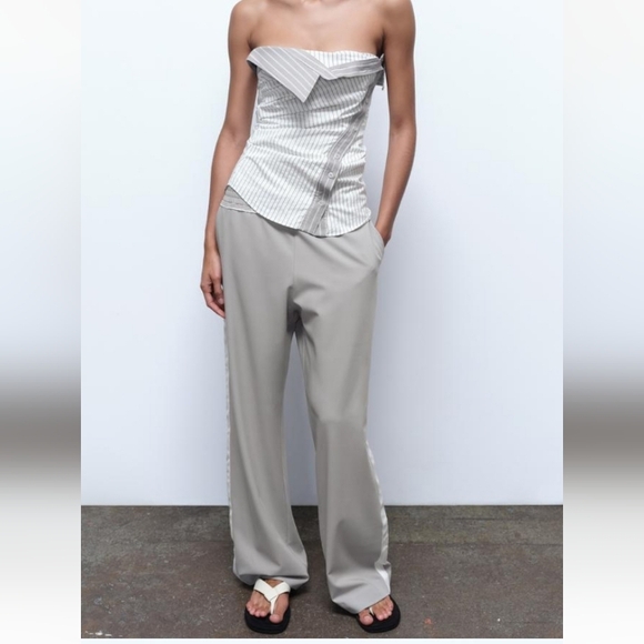 Zara Pants With Side stripe and Elastic waistband with drawstring - Picture 2 of 11